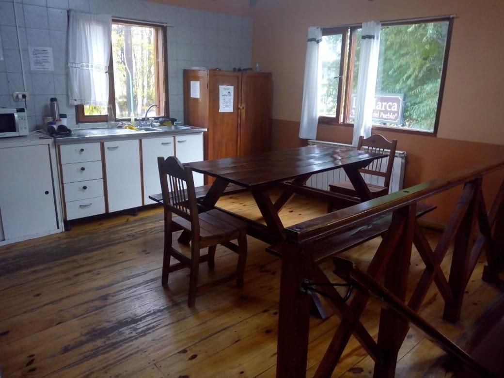 Camping y Hostal El Ovejero El Calafate Exterior foto